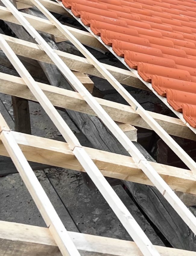 Tecno Ideal Srls impresa specializzata in rifacimento tetti a Trecate